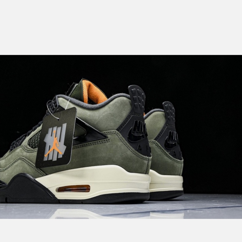 Jordan 4s undefeated dead stock NWT size 12m Sneakers in Green and Black - Picture 10 of 13
